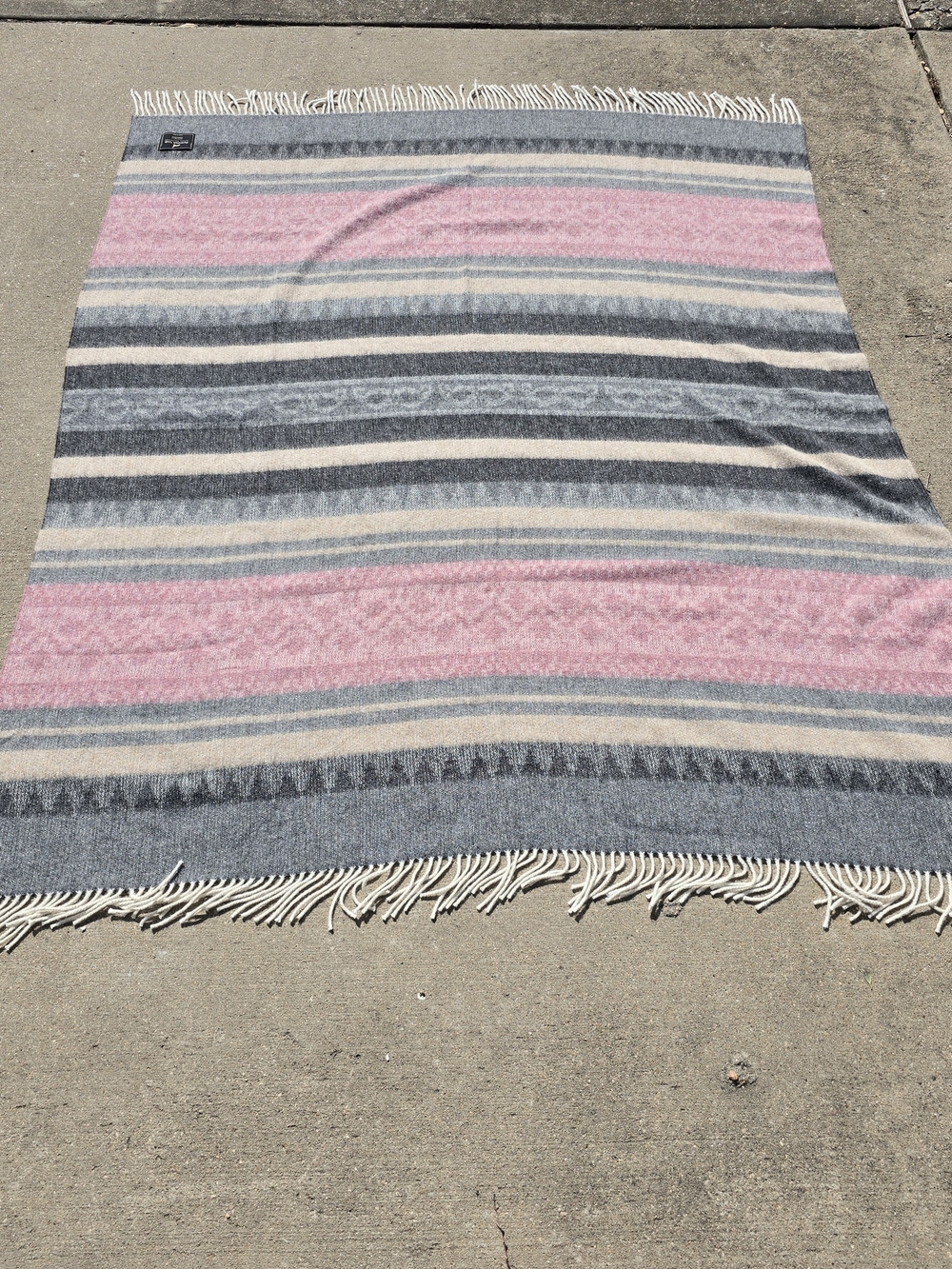 Peruvian Link Night Sky Alpaca Blend Cherokee Throw Blanket Fringe 58" X 75"